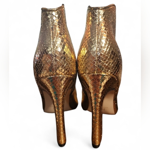 Marc Fisher Boots Womens 9.5 M Masina Ankle Booties Heels Gold Leather Pull On - Picture 2 of 9